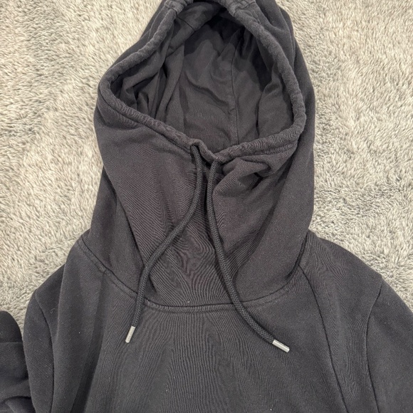 UNDER ARMOUR Women’s Black Hoodie Open Back High Neck- Size M - Picture 5 of 6